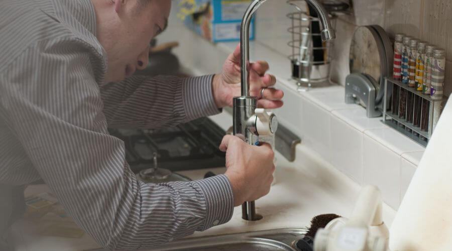 Professional same day plumber in Chester, IL